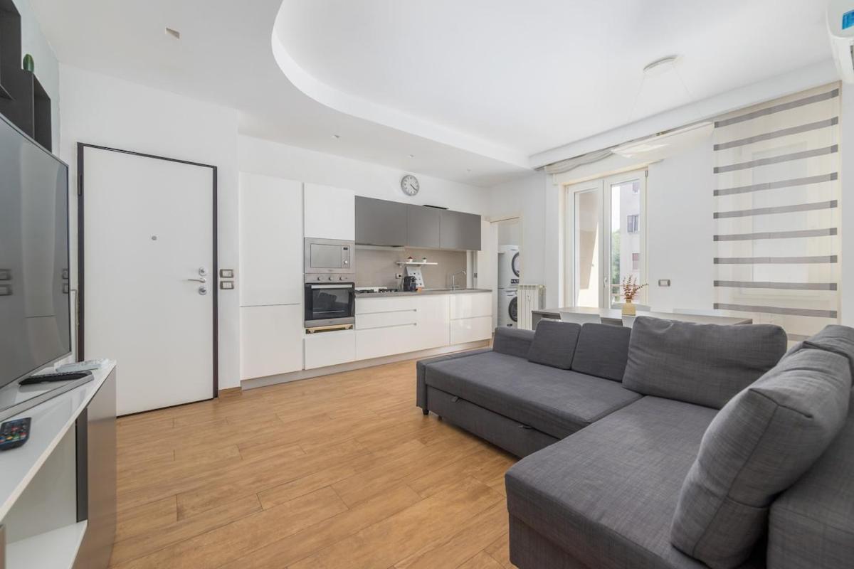 Chic Near The Center,wifi,comfort,parking Milan