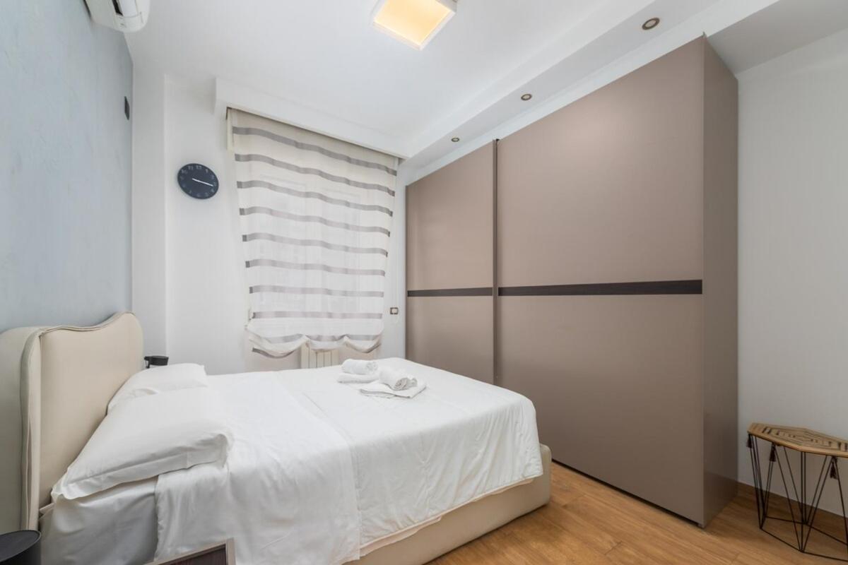 Apartment Chic Near The Center,wifi,comfort,parking Milan
