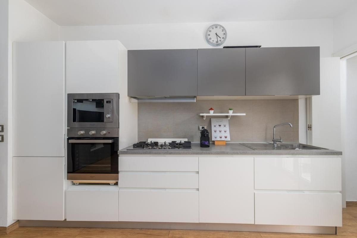 Chic Near The Center,wifi,comfort,parking Milan