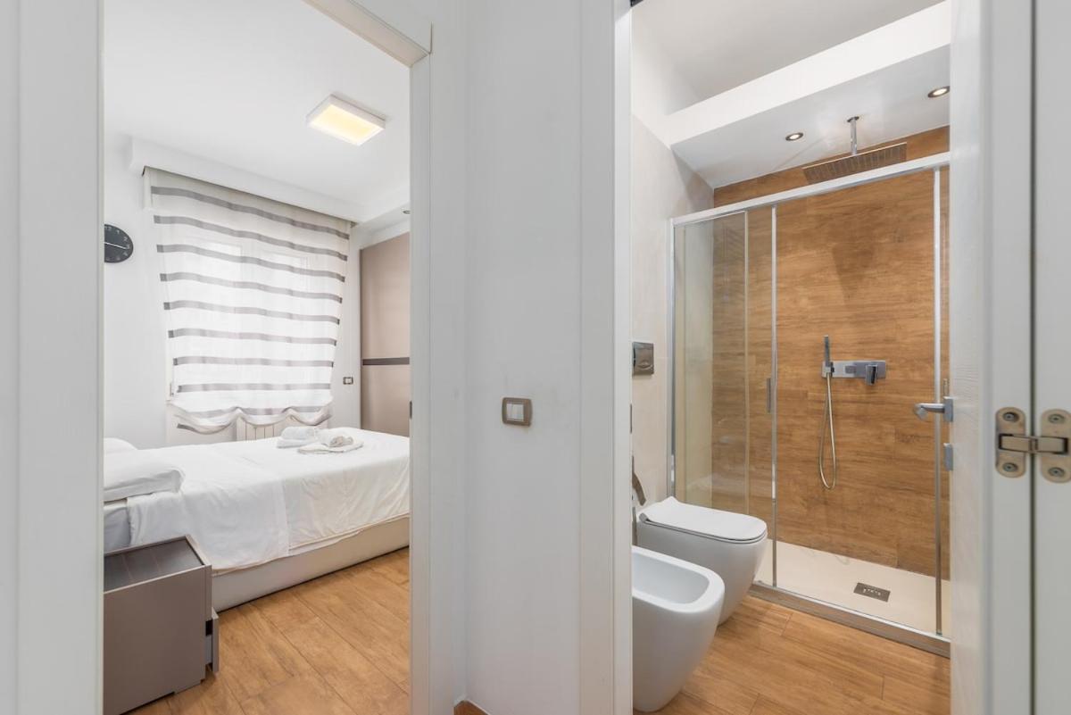 Chic Near The Center,wifi,comfort,parking Apartment